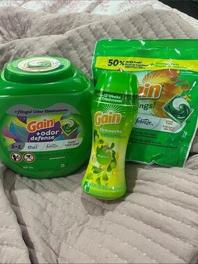 Gain Laundry Care Bundle $35+ - Pods - Flings - Fireworks - Sold as LOT